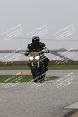 media/Nov-29-2025-TrackDaz (Sat) [[10ae2d9bce]]/C Group/Session 4 (Wheelie Bump)/